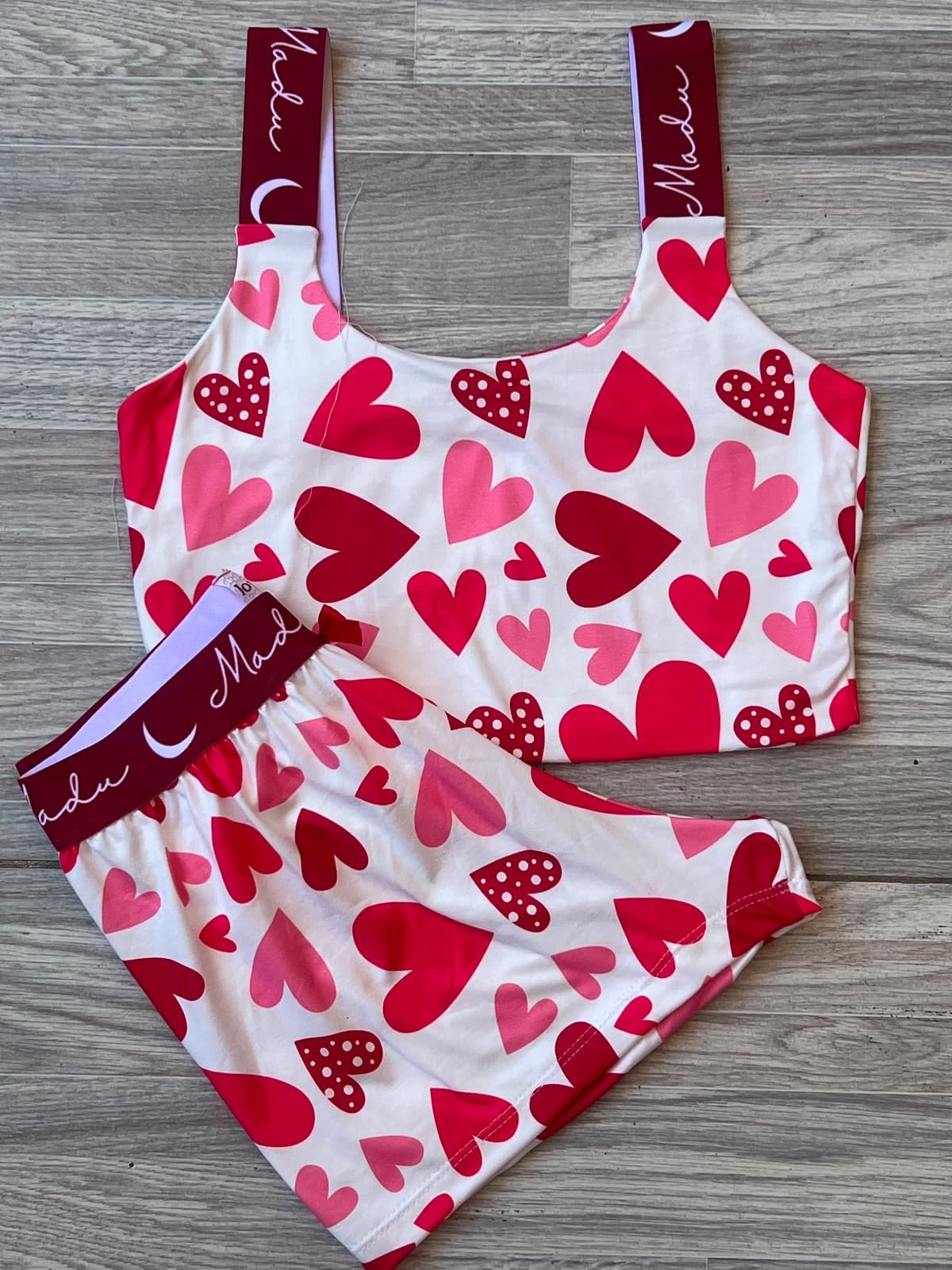 PRETTY LOVE CORAZONES