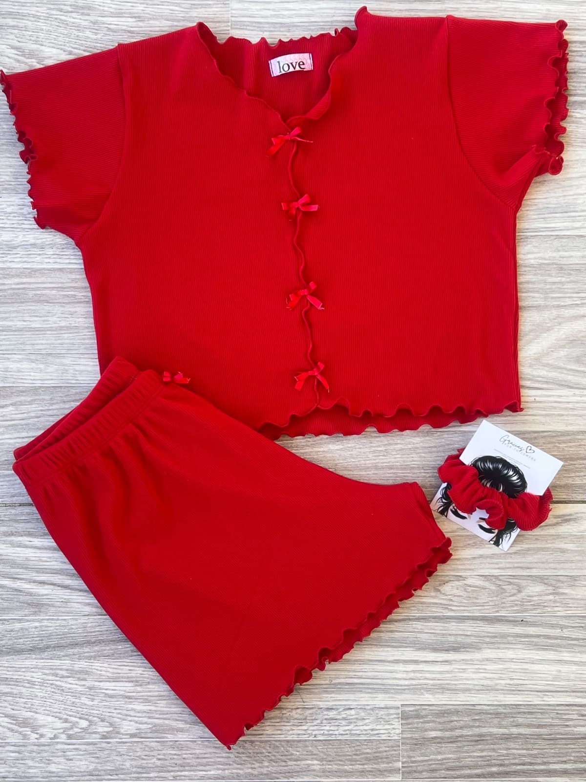 SHORT MANGA ROJO UNICOLOR